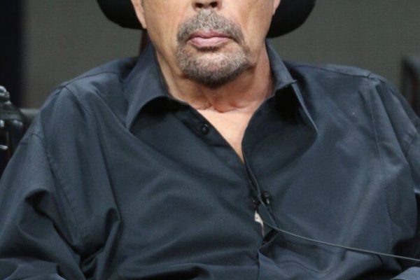 Tim Curry: O Viață de Artist și Provocările Post-AVC la 80 de Ani