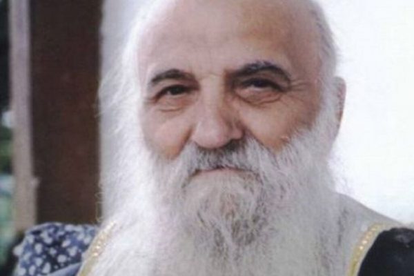 Rugăciunea Părintelui Argatu: O Cale de Dezlegare a Blestemelor și Farmecelor