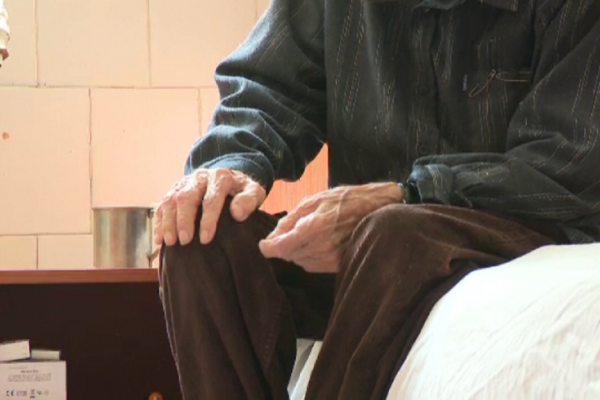 Scandalul azilelor ilegale din Bihor: o privire detaliată asupra responsabilității statului și a impactului social