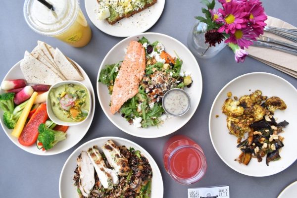 Cum dieta mediteraneană poate adăuga până la 10 ani speranței de viață: O analiză detaliată a impactului alimentației asupra longevității