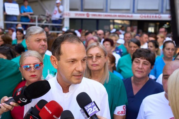 Criza de Personal din Sănătate: Impactul Noii Legi a Salarizării asupra Secțiilor ATI și UPU