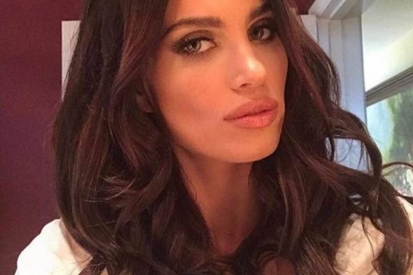 Alina Pușcău: Lupta împotriva unei boli grave și implicațiile diagnosticului de cancer