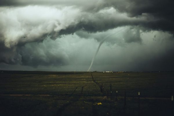 România în fața unei veri extreme: Canicula și efectele sale devastatoare în august