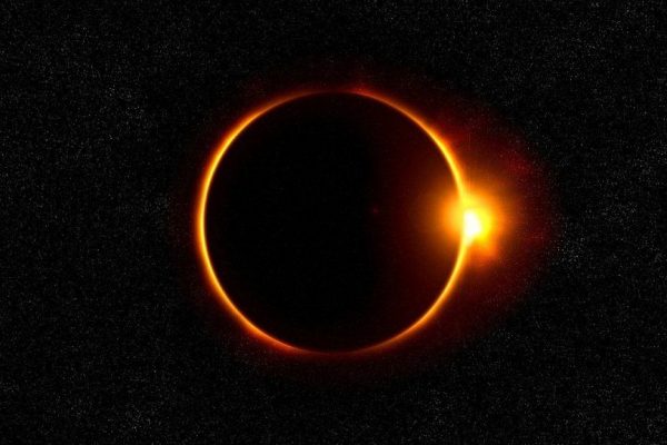 Eclipsa de Soare din august 2026: Un Spectacol Astronomic Pe Cerul României