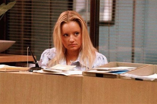 Lupta cu Cancerul: Povestea Emoționantă a Actriței Lucy Davis și Impactul Diagnosticării Târzii