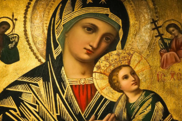 Controversa Urărilor de Onomastică pe 15 August: Tradiții, Crențe și Semnificații Religioase