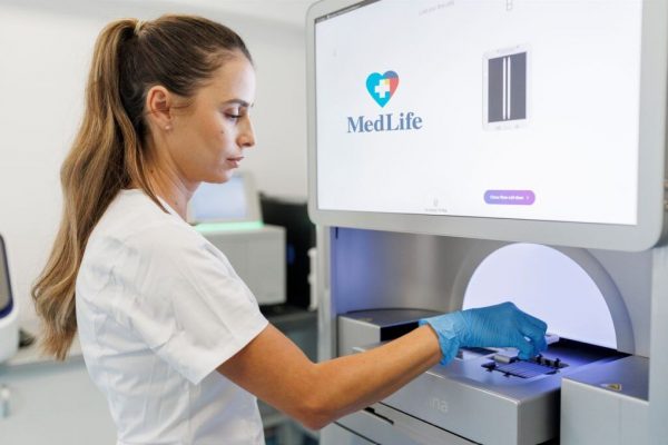 Inovație în Sănătate: Primul Test de Microbiom Intestinal Procesat Integral în România