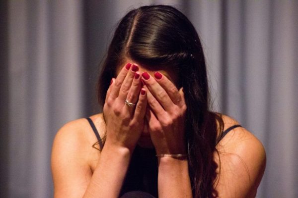 Sindromul Sânului Trist: O Analiză a Reacțiilor Emoționale Asupra Stimulării Mamare