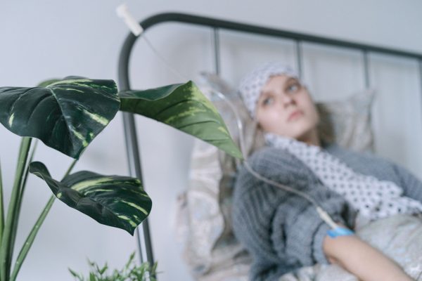 Importanța Semnelor de Alarmă: Scăderea Inexplicabilă în Greutate și Cancerul
