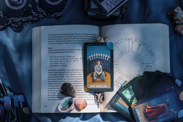 Zile decisive pentru Gemeni, Scorpion și Taur: Lecțiile karmice ale Universului pe 22 august