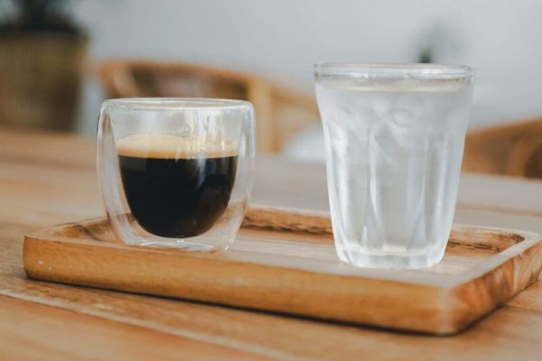 Cafeaua și Colesterolul: Cum Metoda de Preparare Poate Influenta Sănătatea Cardiovasculară