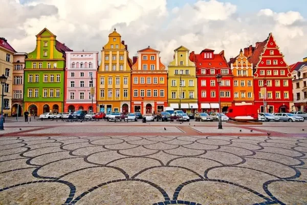 Explorând Europa pe Bani Puțini: Topul celor Mai Ieftine Orașe pentru o Escapadă de Weekend