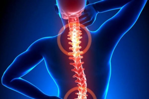 Remedii populare pentru durerea de spate în România: tradiții, riscuri și perspective medicale