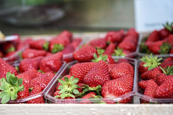 Bananele: Fructul care poate combate hipertensiunea mai eficient decât reducerea sării