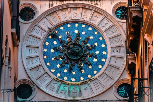 Norocul Cosmic: Între Astre și Destin – Ce aduce săptămâna 7-13 septembrie pentru trei zodii privilegiate