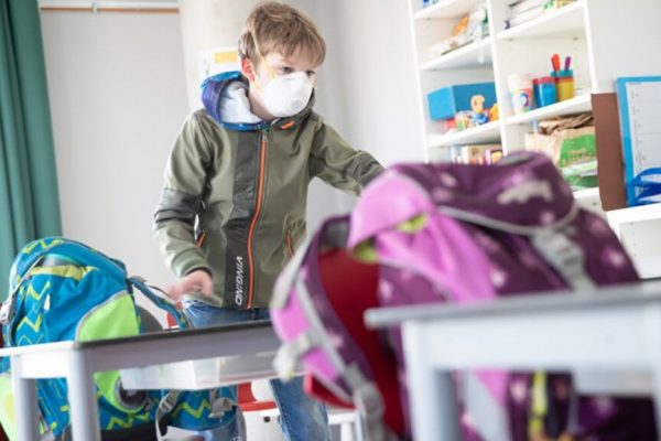 Întoarcerea copiilor la școală: Provocările virozelor respiratorii și măsurile de prevenire
