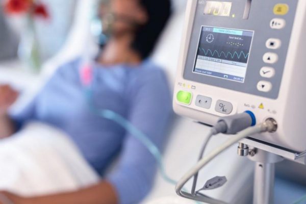 Diagnosticarea cancerului rar la o vedetă: O lecție despre importanța screening-ului și conștientizarea cancerului de sânge