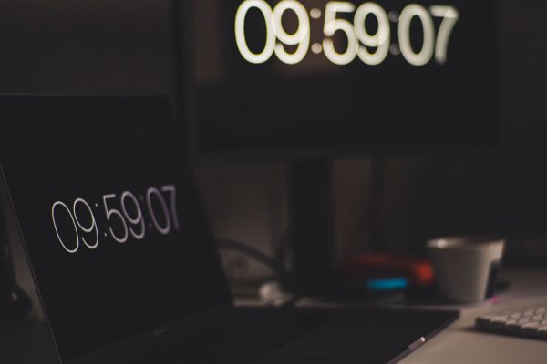 Strategii Esențiale pentru Prevenirea Accidentelor Vasculare Cerebrale: Obiceiuri de Evitat După Ora 17:00