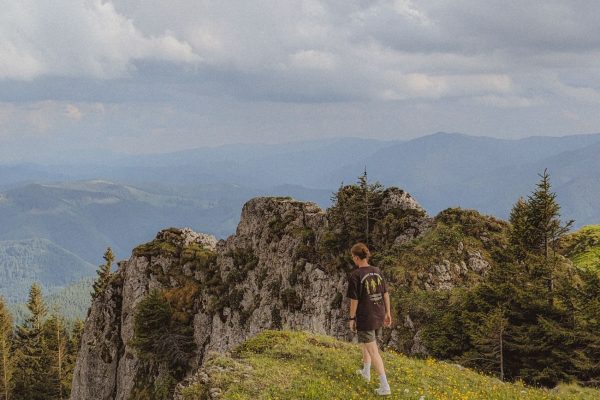 Diagnostic Greșit și Dilemele Tratamentului: Povestea lui Caitlin Sorby și Lecțiile pentru Sănătatea Feminină