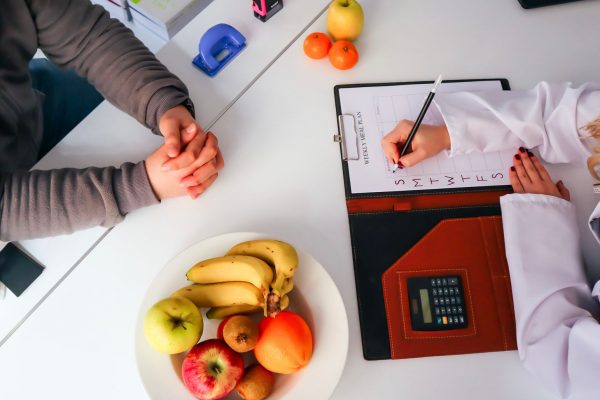Beneficiile merelor: Cum consumul zilnic poate transforma sănătatea cardiovasculară și metabolică
