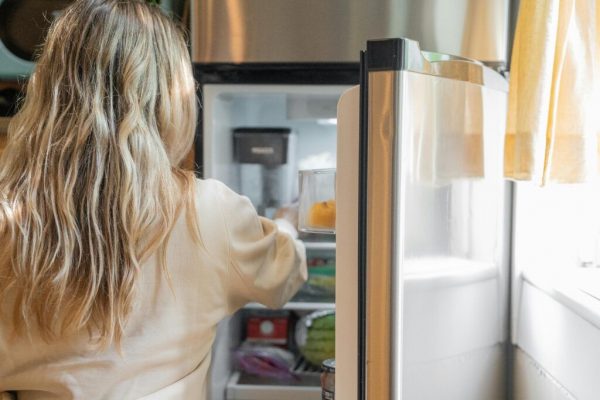 Ghid Complet pentru Setarea Frigiderului pe Timp de Toamnă: Temperatura Optimă pentru Păstrarea Alimentelor