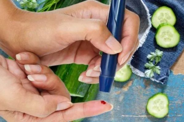 7 Obiceiuri Eficiente pentru Reducerea Zahărului din Sânge în Mod Natural