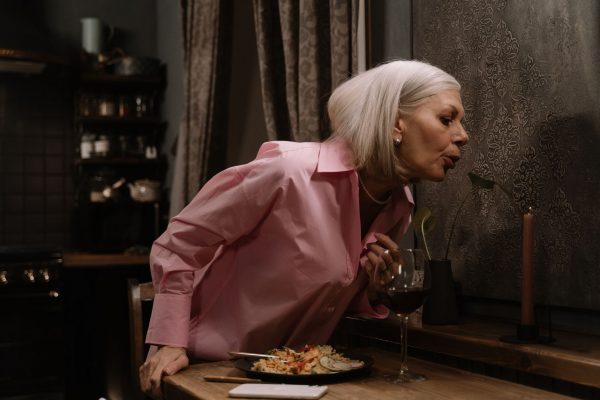 Impactul Menopauzei asupra Colesterolului: O Analiză Detaliată a Schimbărilor Metabolice